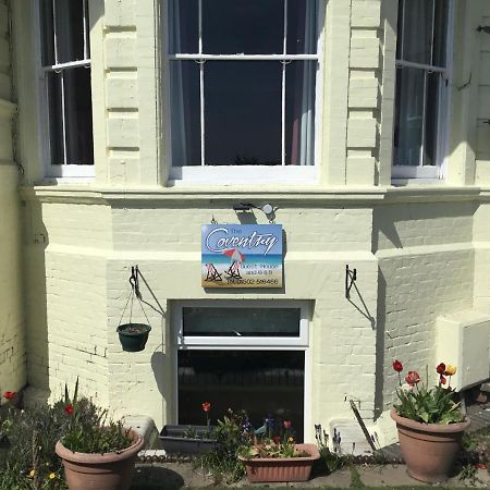 The Coventry Guest House 로웨스터프 외부 사진