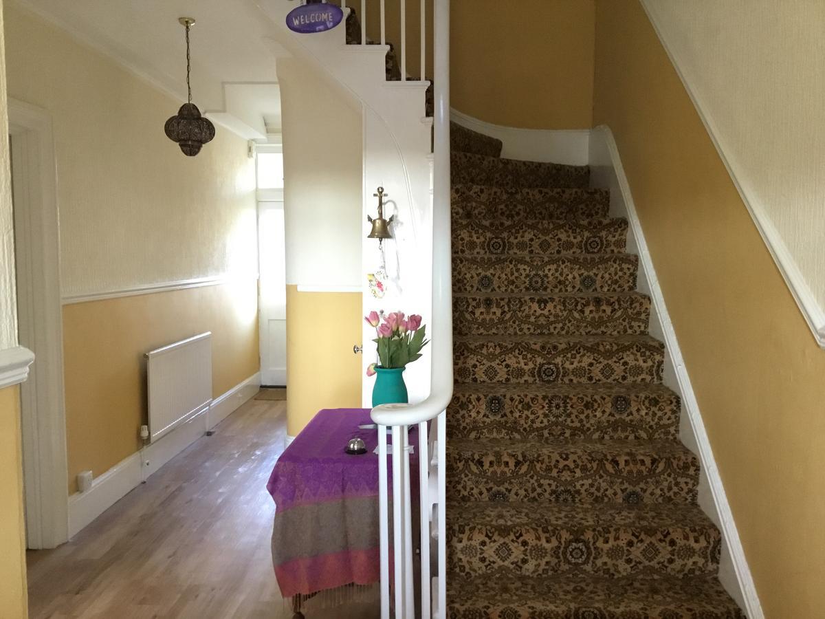 The Coventry Guest House 로웨스터프 외부 사진